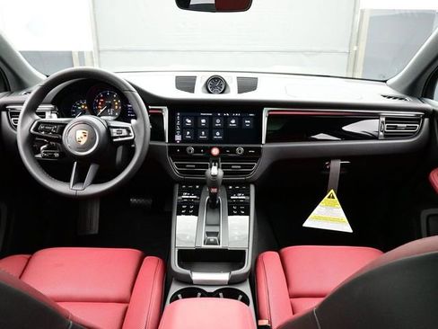 New 2026 Porsche Macan AWD/4WD image 19