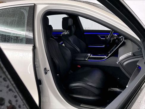 Used 2022 Mercedes-Benz S 500 4MATIC image 8