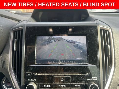 Used 2023 Subaru Forester Premium image 10