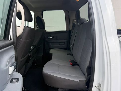 Used 2024 RAM 1500 Classic SLT AWD/4WD image 14