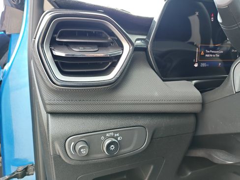 Used 2025 Chevrolet TrailBlazer LS w/ LS Convenience Package FWD image 22