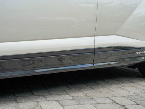 Used 2023 Lamborghini Urus Performante image 45