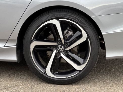 Used 2022 Honda Accord Sport image 24