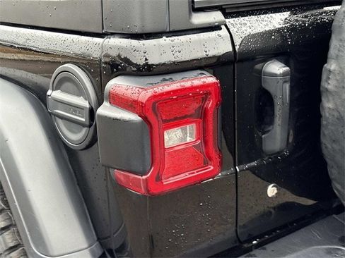 Used 2020 Jeep Wrangler Unlimited Rubicon image 11