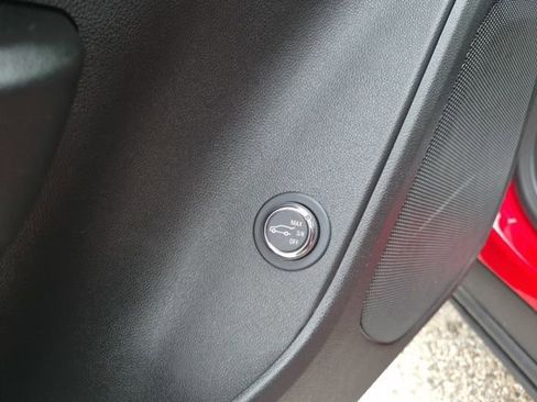 Used 2024 Chevrolet Blazer LT w/ Convenience Package image 15