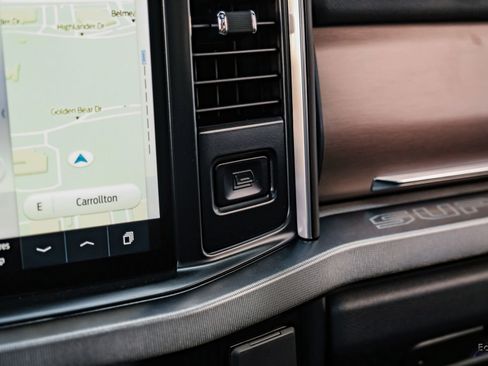 Used 2026 Ford F450 Platinum w/ FX4 Off-Road Package image 81