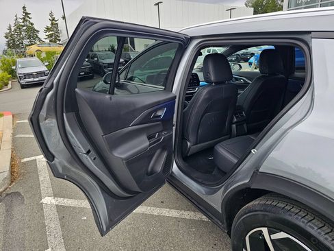 New 2026 Chevrolet Equinox EV LT AWD/4WD image 15