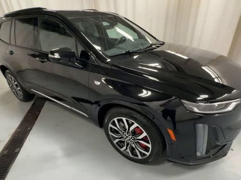 Certified 2025 Cadillac XT6 Sport w/ Platinum Package AWD/4WD image 2