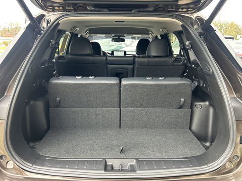 Used 2024 Mitsubishi Outlander SEL image 11