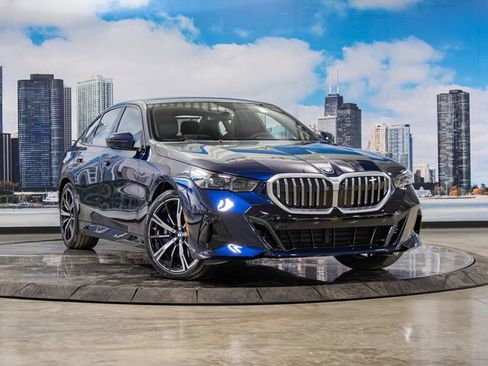 New 2026 BMW 540i xDrive w/ M Sport Package AWD/4WD image 1