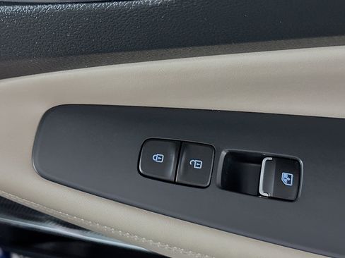 Used 2023 Hyundai Santa Fe SEL w/ Premium Package FWD image 29