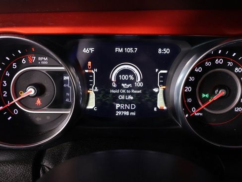 Used 2020 Jeep Gladiator Rubicon image 4