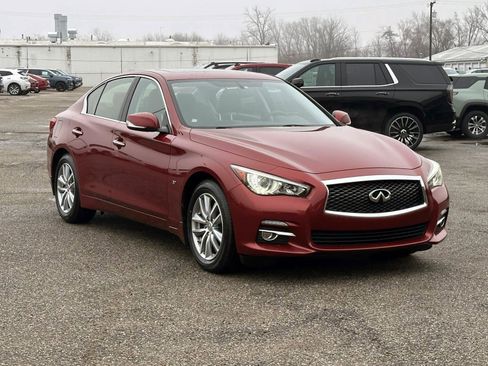 Used 2015 INFINITI Q50 Premium image 6