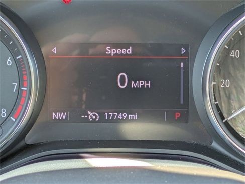 Used 2023 Buick Encore GX Select image 19