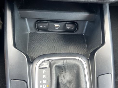 Used 2024 Kia Soul LX w/ Option Group 015 FWD image 6