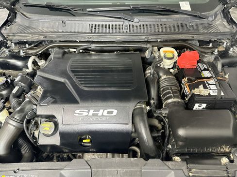 Used 2013 Ford Taurus SHO AWD/4WD image 33