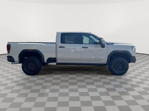 New 2026 GMC Sierra 2500 AT4X w/ AT4X AEV Edition image 9