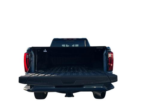 Used 2025 GMC Sierra 2500 Denali w/ Denali Reserve Package AWD/4WD image 5