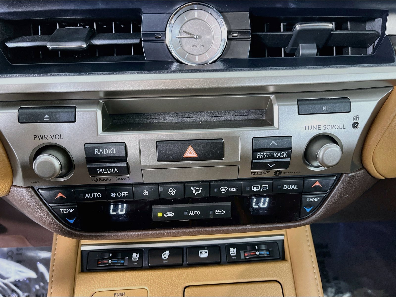 Used 2017 Lexus ES 350 w/ Luxury Package FWD image 22