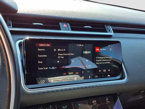 Used 2020 Land Rover Range Rover Velar R-Dynamic S image 24