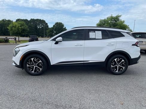 Certified 2025 Kia Sportage EX w/ Premium Package FWD image 4