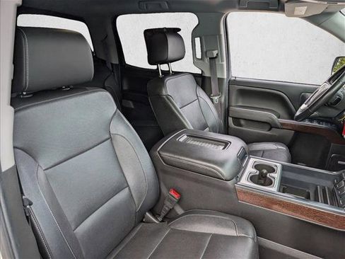 Used 2017 GMC Sierra 1500 SLT image 17