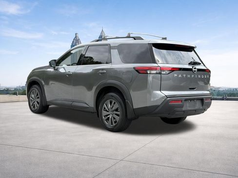 Certified 2025 Nissan Pathfinder SV FWD image 19