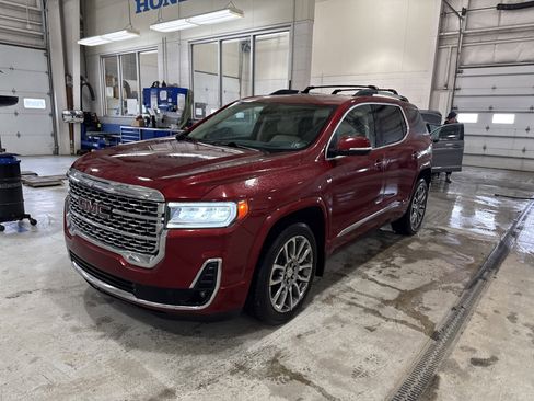 Used 2021 GMC Acadia Denali w/ Denali Ultimate Package image 7