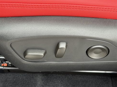 New 2026 Chevrolet Equinox EV RS image 24