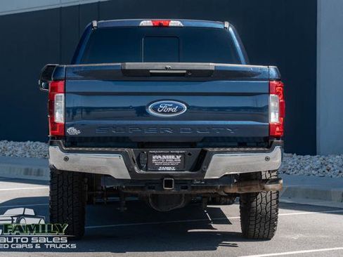 Used 2019 Ford F250 Lariat w/ Lariat Ultimate Package AWD/4WD image 7