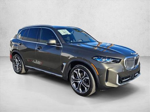 New 2026 BMW X5 sDrive40i RWD image 7