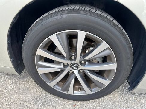 Used 2021 Lexus ES 350 w/ Premium Package FWD image 10