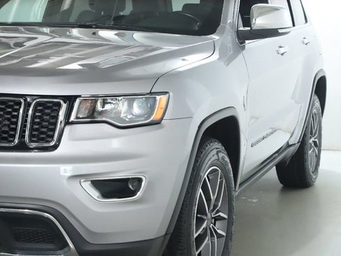 Used 2021 Jeep Grand Cherokee Limited w/ Luxury Group II AWD/4WD image 4