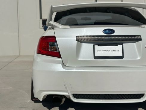Used 2011 Subaru Impreza WRX STI image 25