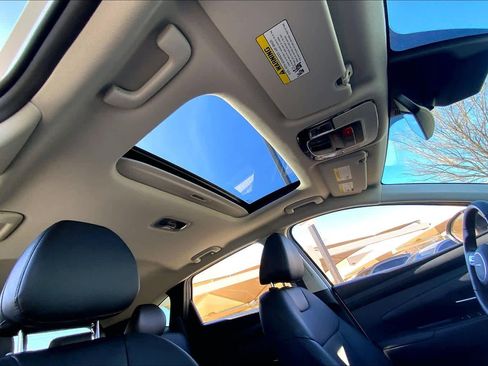 Used 2025 Hyundai Tucson SEL image 14