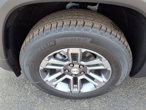 New 2026 GMC Terrain Elevation image 13