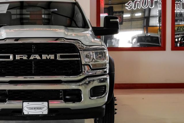 Used 2024 RAM 5500 Tradesman w/ Chrome Appearance Group AWD/4WD image 46