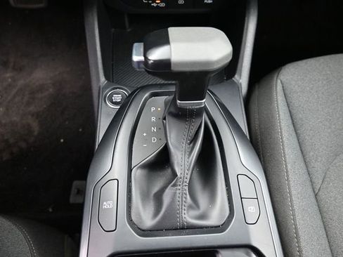 Used 2025 Kia K4 LXS image 27