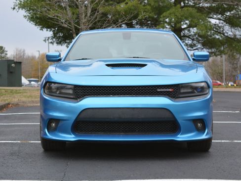 Used 2018 Dodge Charger SXT Plus image 2