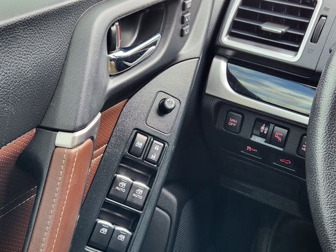 Used 2018 Subaru Forester 2.0XT Touring image 15