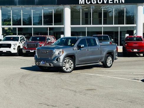 Certified 2022 GMC Sierra 1500 Denali w/ Denali Premium Package AWD/4WD image 2
