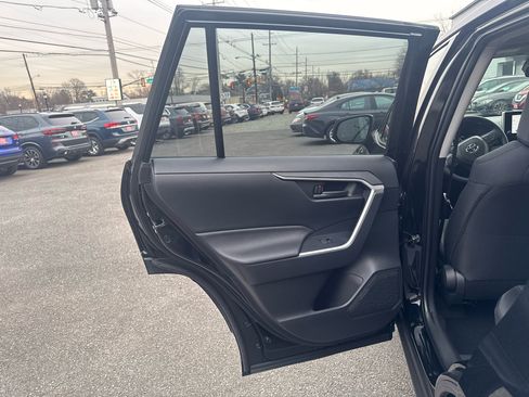 Used 2025 Toyota RAV4 LE image 18
