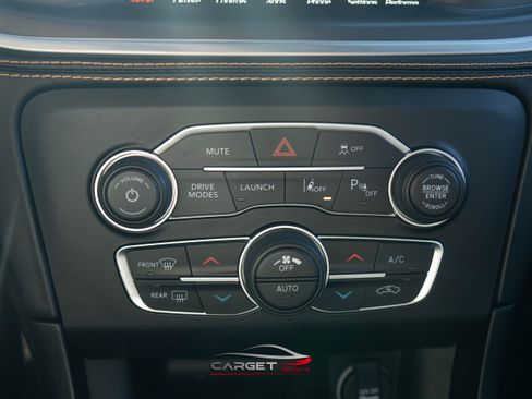 Used 2022 Dodge Charger Scat Pack RWD image 33