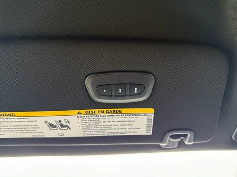 New 2026 Chrysler Pacifica Select w/ S Appearance Package AWD/4WD image 38