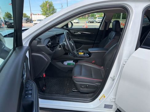 Used 2022 Buick Envision Essence w/ Sport Touring Package FWD image 6