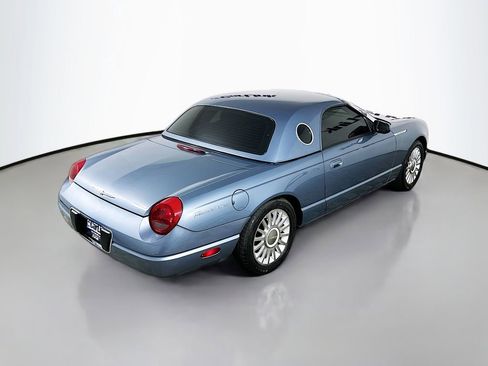 Used 2005 Ford Thunderbird RWD image 40