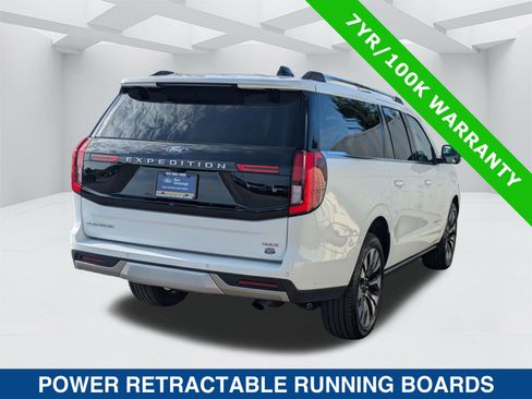 Certified 2025 Ford Expedition Max Platinum w/ Driver's Package AWD/4WD image 5