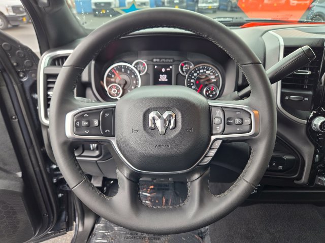 Used 2025 RAM 2500 Big Horn AWD/4WD image 20