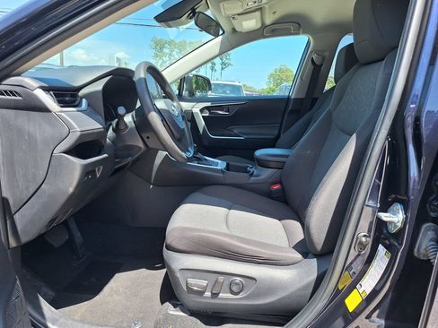 Used 2024 Toyota RAV4 XLE FWD image 11