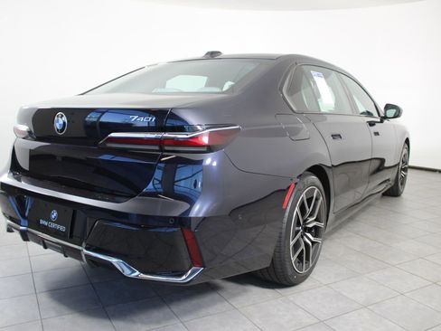 Certified 2024 BMW 740i 740i w/ Premium Package 2 image 9
